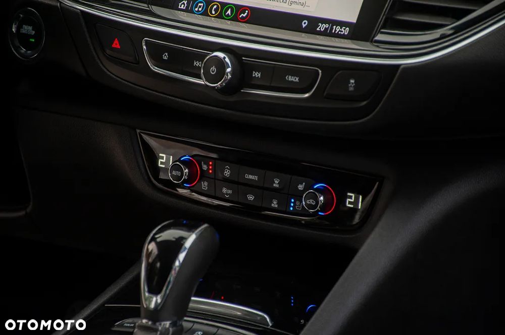 Opel Insignia 2.0 BiTurbo 4x4 Ultimate Exclusive - 17