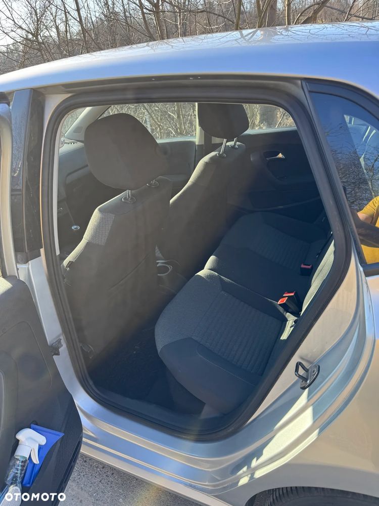 Volkswagen Polo 1.4 FSI Comfortline - 13