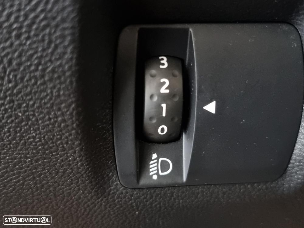 Dacia Duster 1.0 TCe Comfort - 24
