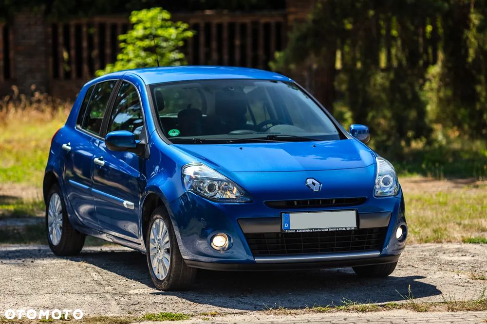 Renault Clio 1.2 16V 75 Dynamique - 13