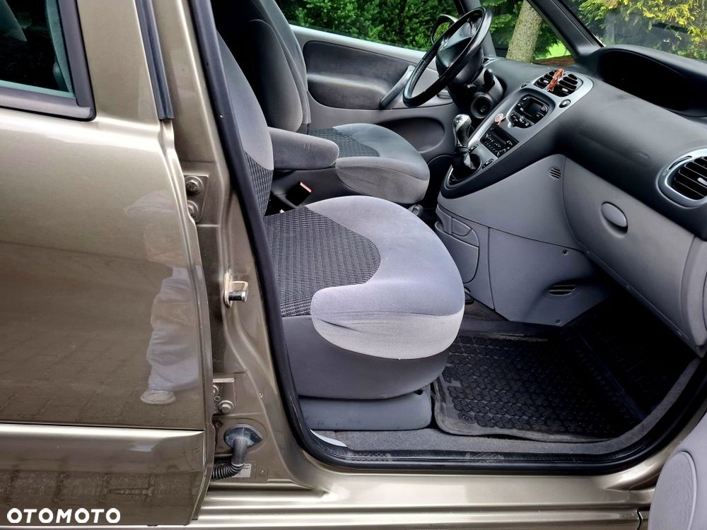 Citroën Xsara Picasso - 8