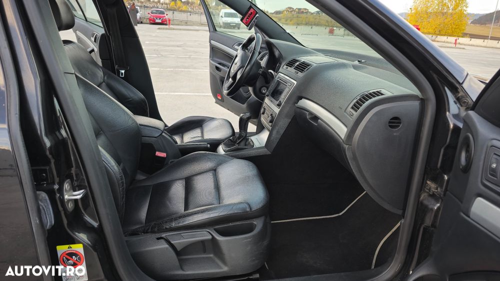 Skoda Octavia 2.0 TDI RS - 7