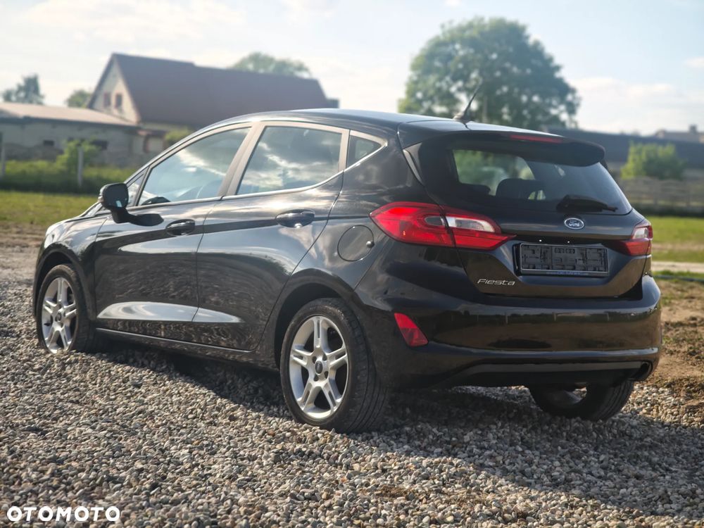 Ford Fiesta 1.0 EcoBoost S&S TITANIUM - 9
