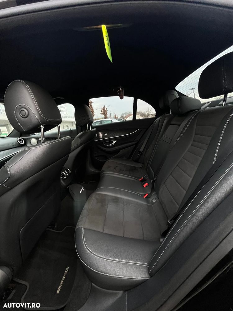 Mercedes-Benz E 200 T-Modell Aut - 16