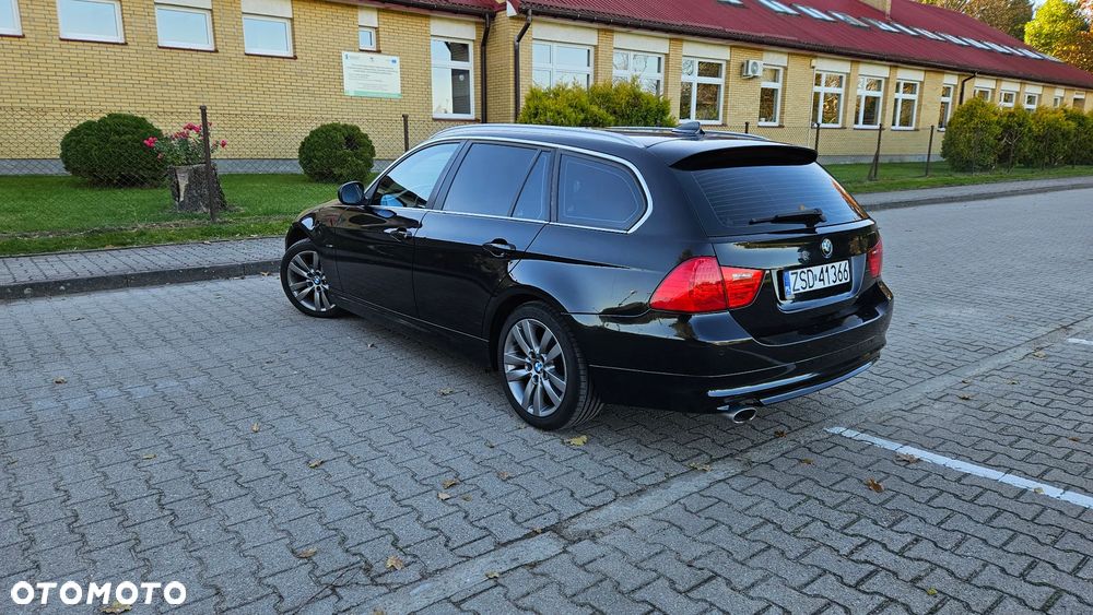 BMW Seria 3 320d xDrive - 4