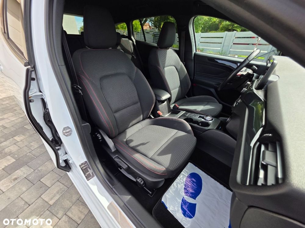 Ford Focus - 27