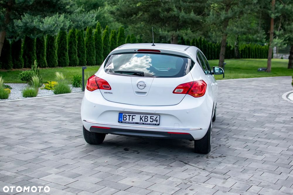 Opel Astra - 26