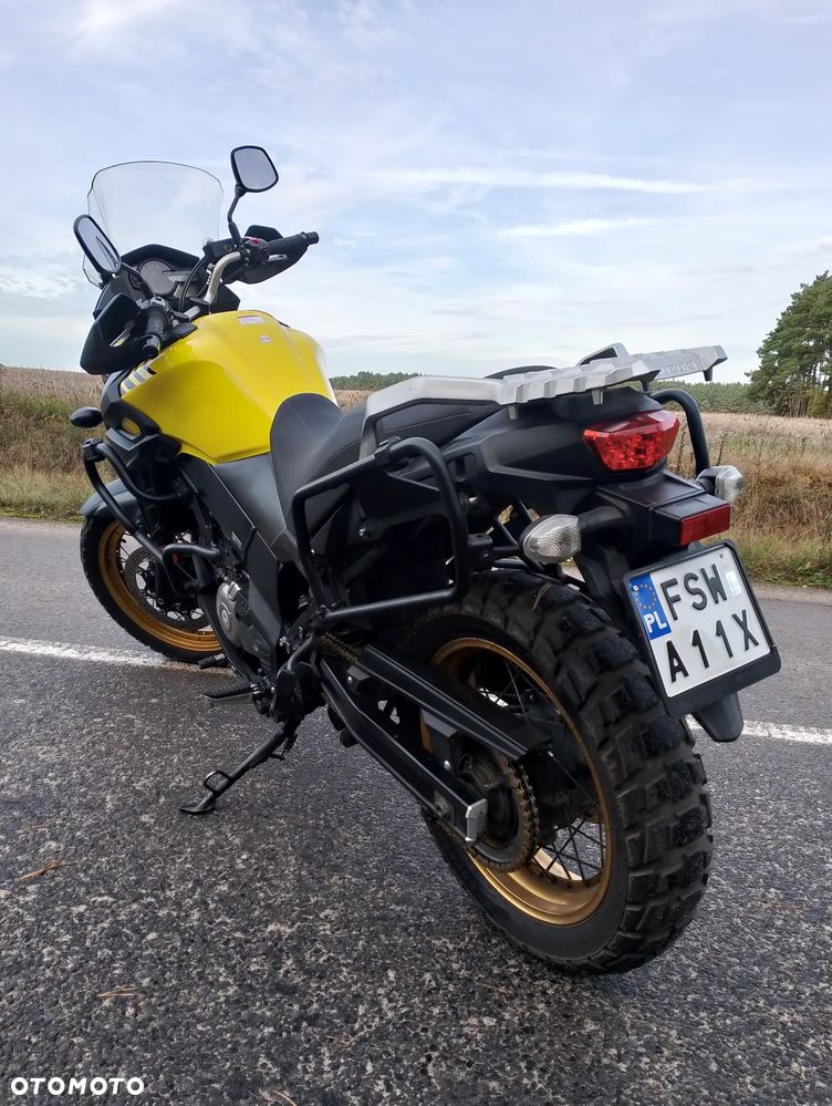 Suzuki V-STROM - 9
