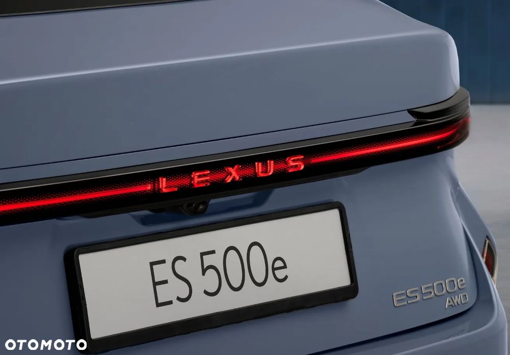 Lexus ES 300h Prestige AWD - 11