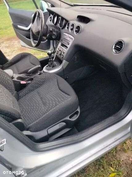 Peugeot 308 1.6 Premium - 6