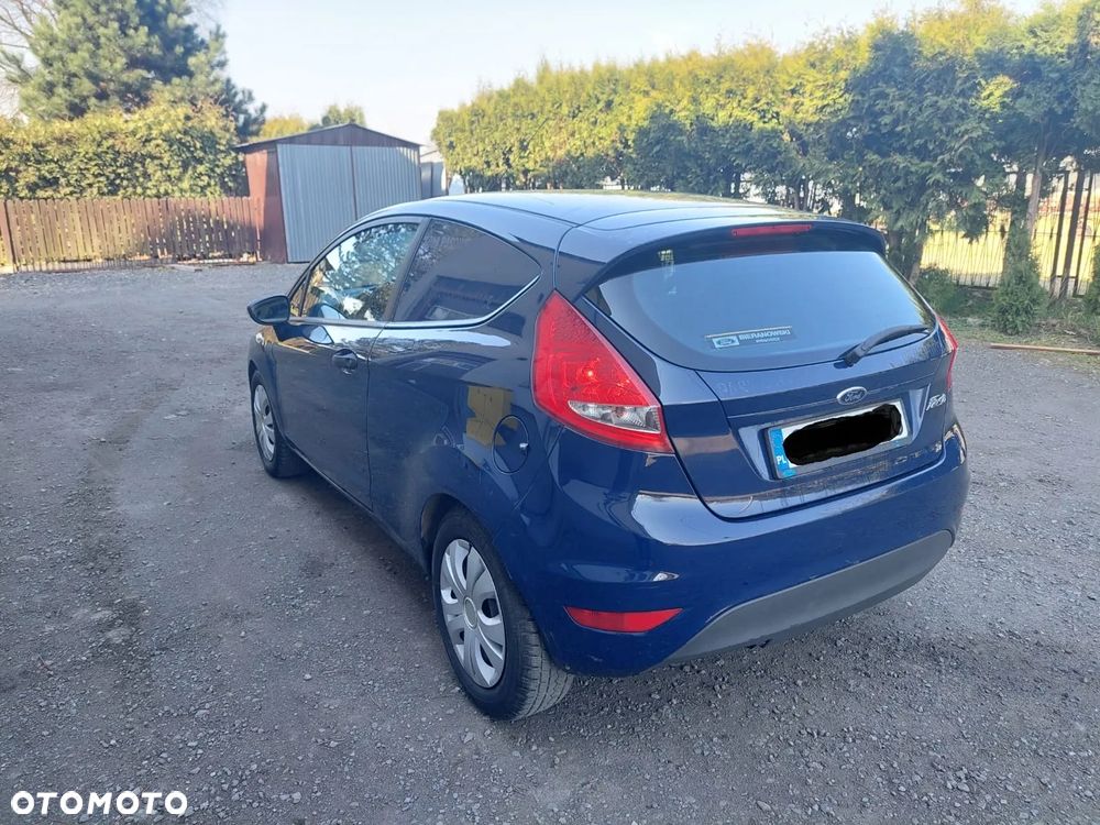 Ford Fiesta - 2