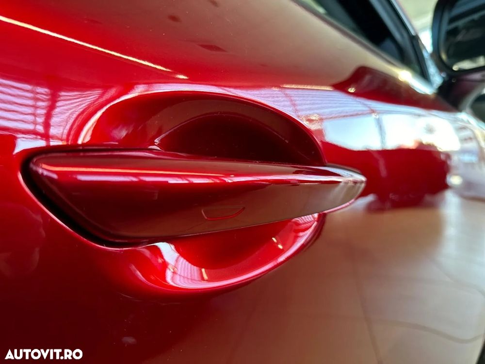 Mazda 3 e-Skyactiv X186 AT MHEV Exclusive-Line - 7