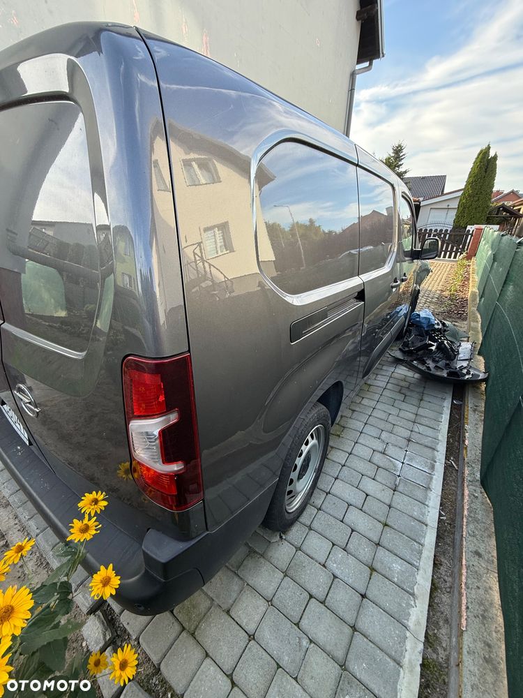 Opel Combo 1.5 CDTI Essentia S&S - 14