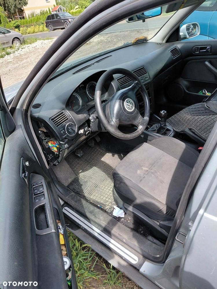części VW Volkswagen Bora kombi 1,9 TDI 90KM silnik skrzynia maska klapa drzwi - 3