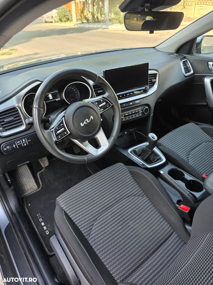 Kia XCeed 1.0 T-GDI 6MT GT Line - 8