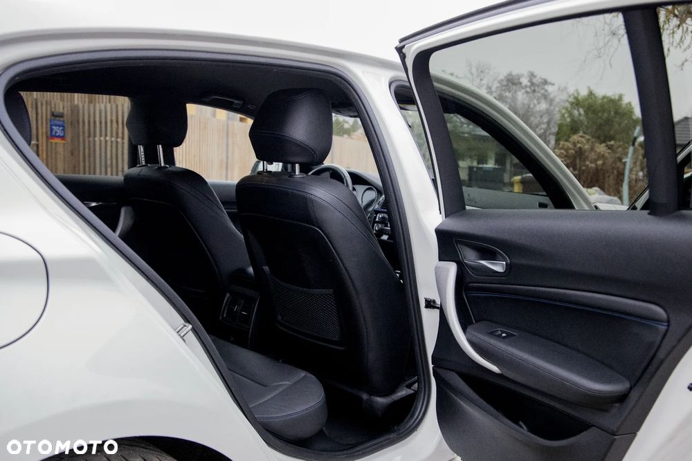 BMW Seria 1 118i GPF M Sport Shadow - 22