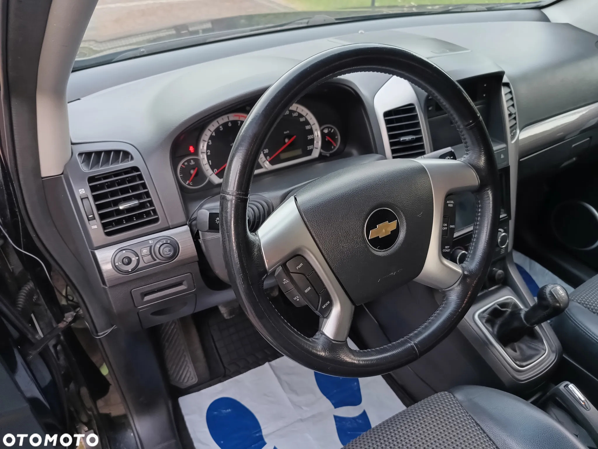 Chevrolet Captiva 2.4 4WD 7 Sitzer LT - 10