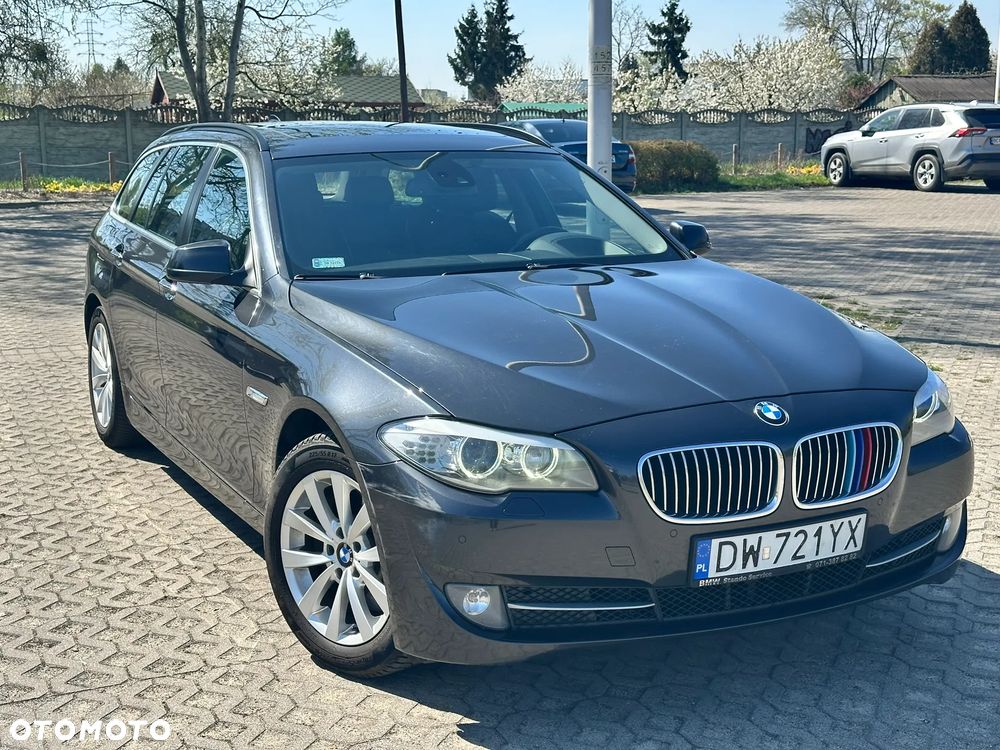BMW Seria 5 525d Sport-Aut - 10