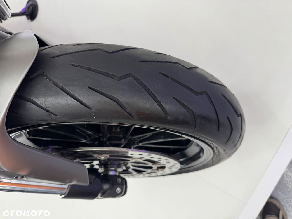 Ducati Diavel - 9