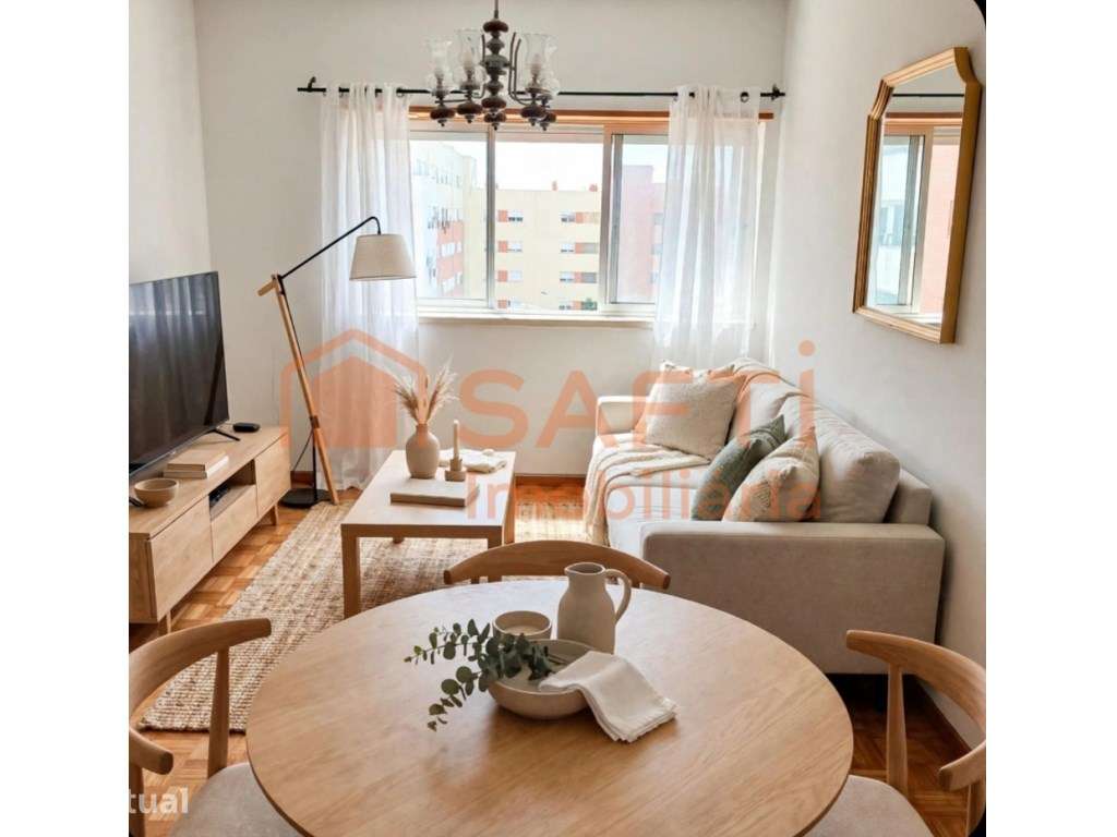 Apartamento T2 em Almada