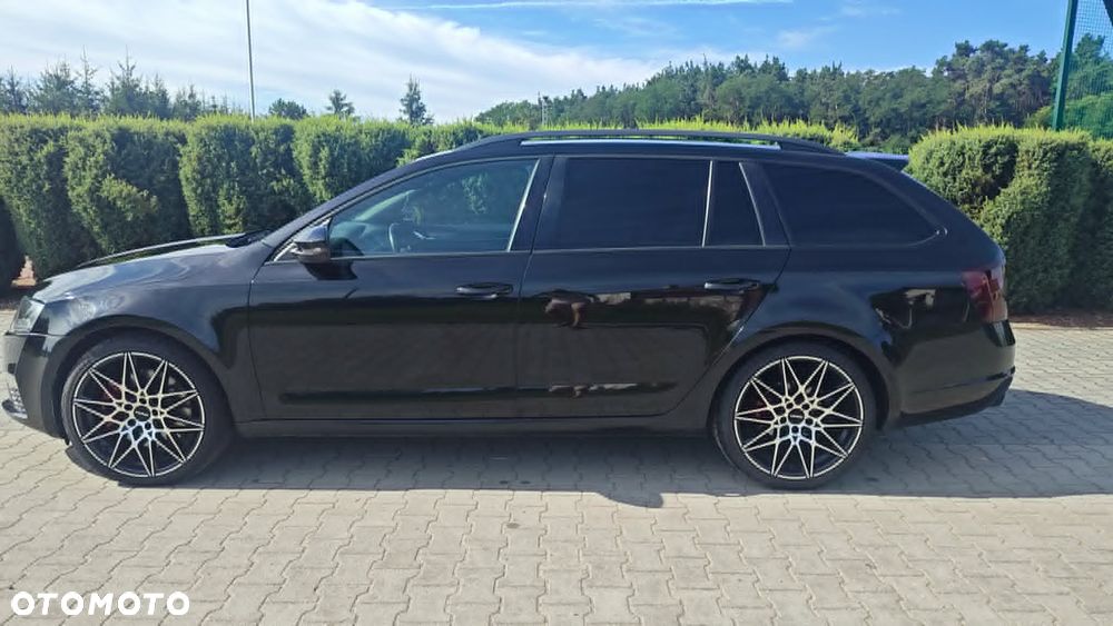 Skoda Octavia 2.0 TDI RS DSG - 1