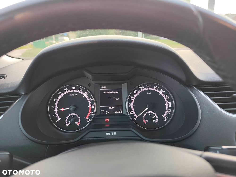 Skoda Octavia 1.6 TDI SCR Ambition - 22