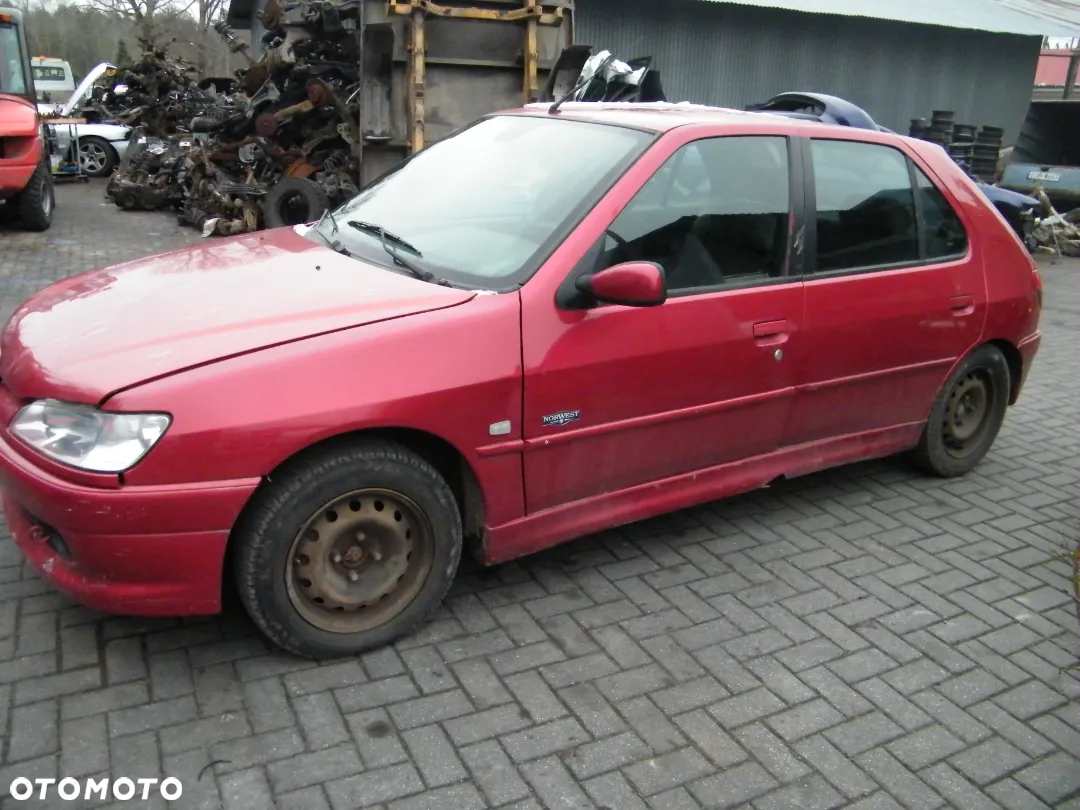 Peugeot 306 2.0 HDI 90KM silnik PSADW10 lakier EKQD - 2