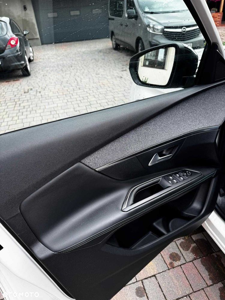 Peugeot 3008 - 5