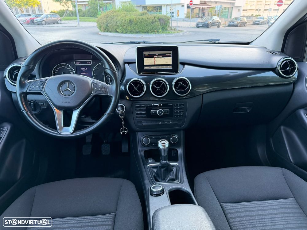 Mercedes-Benz B 180 CDI BlueEFFICIENCY - 30