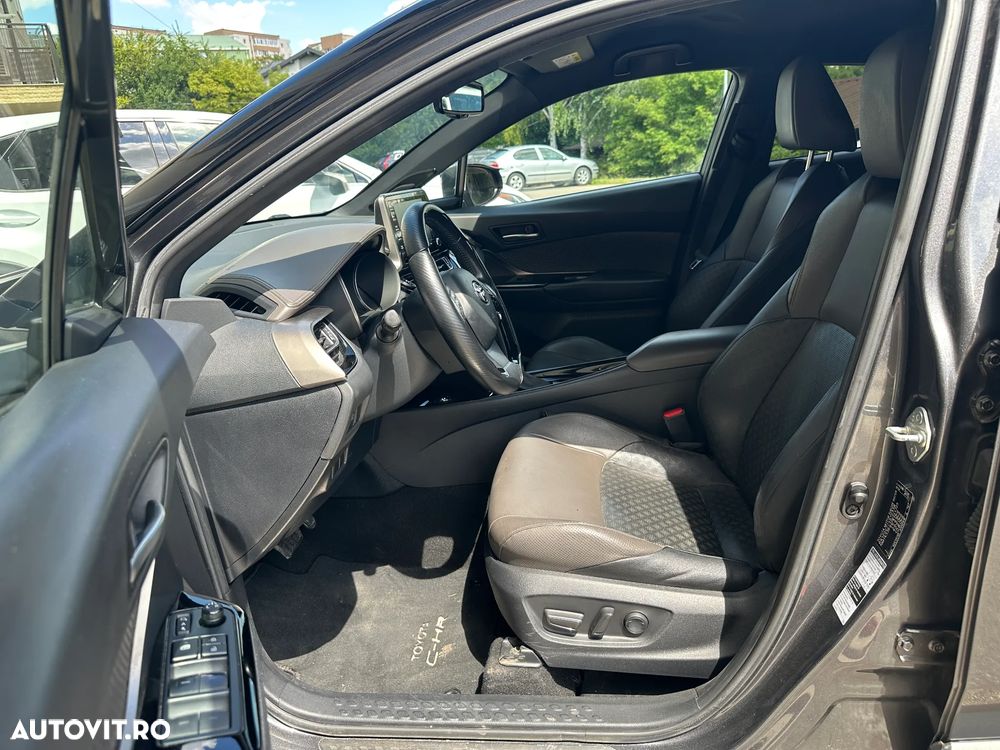 Toyota C-HR 2.0 Lounge - 3