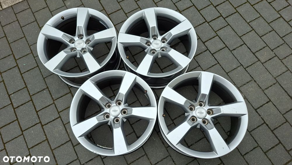 Felgi Aluminiowe 20 Chevrolet Camaro 5x120 ET 35 - 1