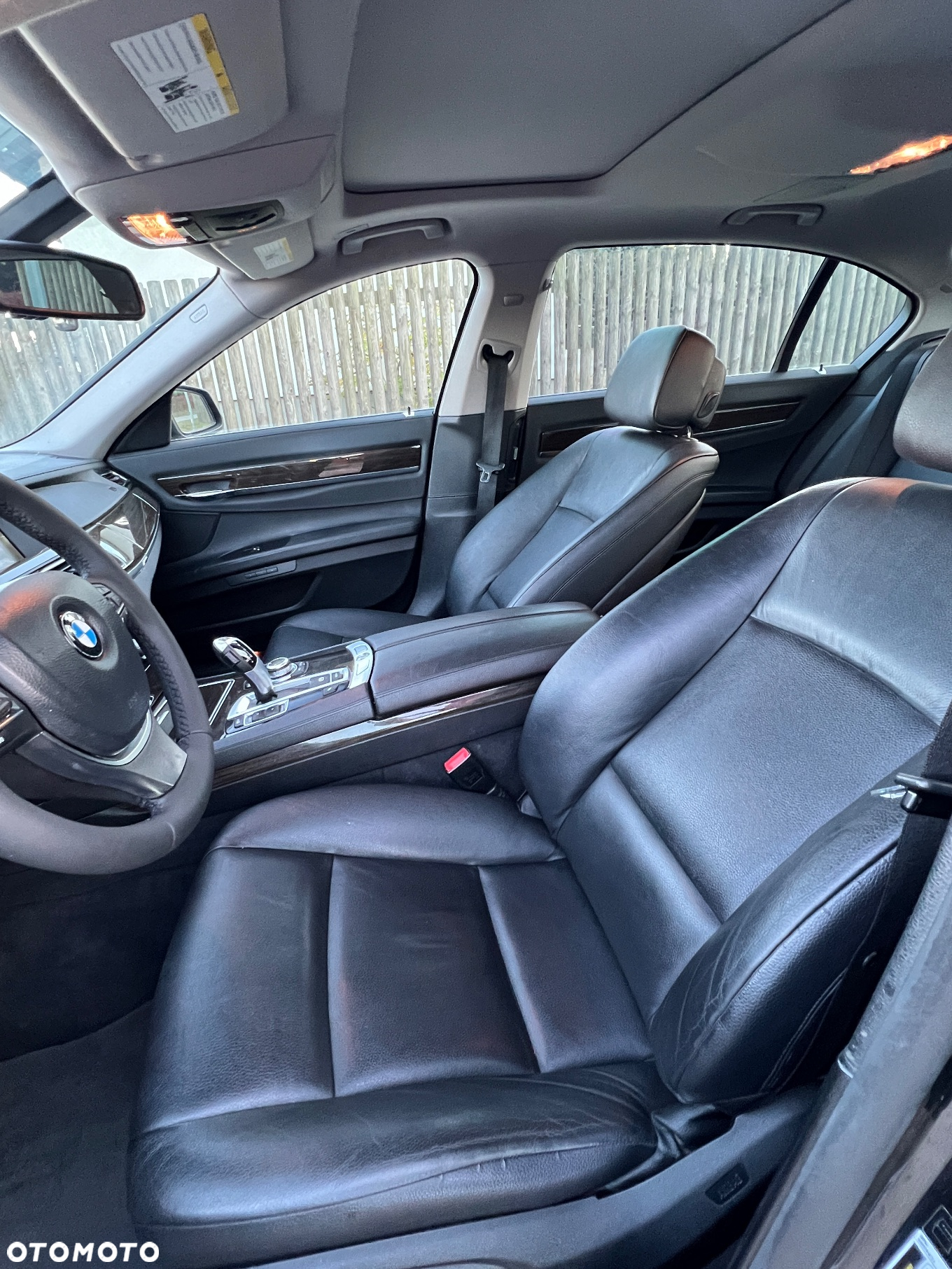 BMW Seria 7 740Li - 10