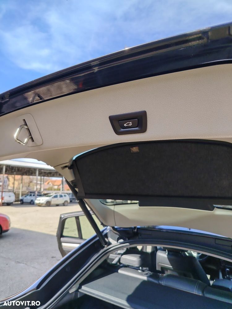 BMW X4 xDrive20d - 11