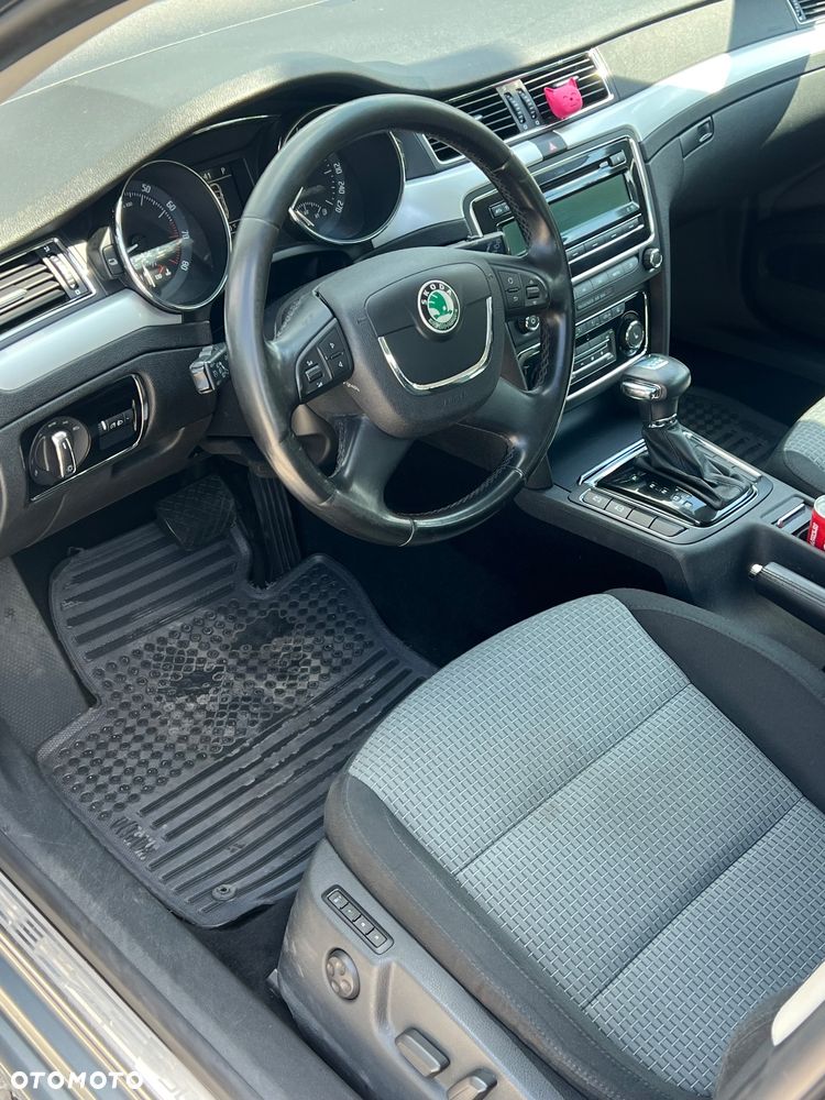 Skoda Superb 1.8 TSI Elegance DSG - 7