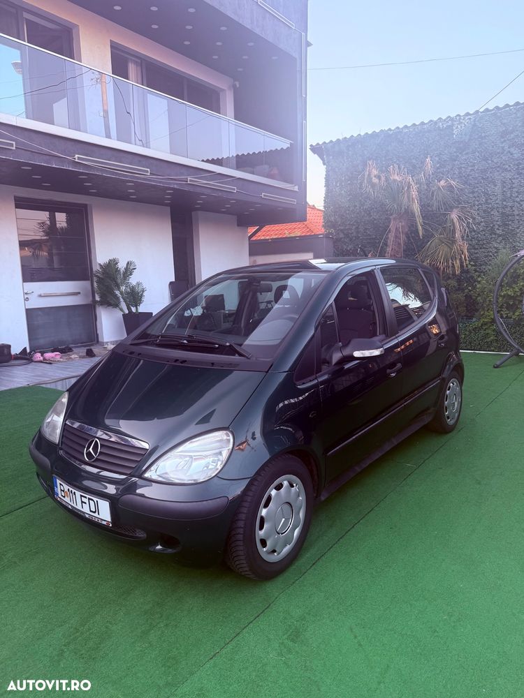 Mercedes-Benz EQA - 3