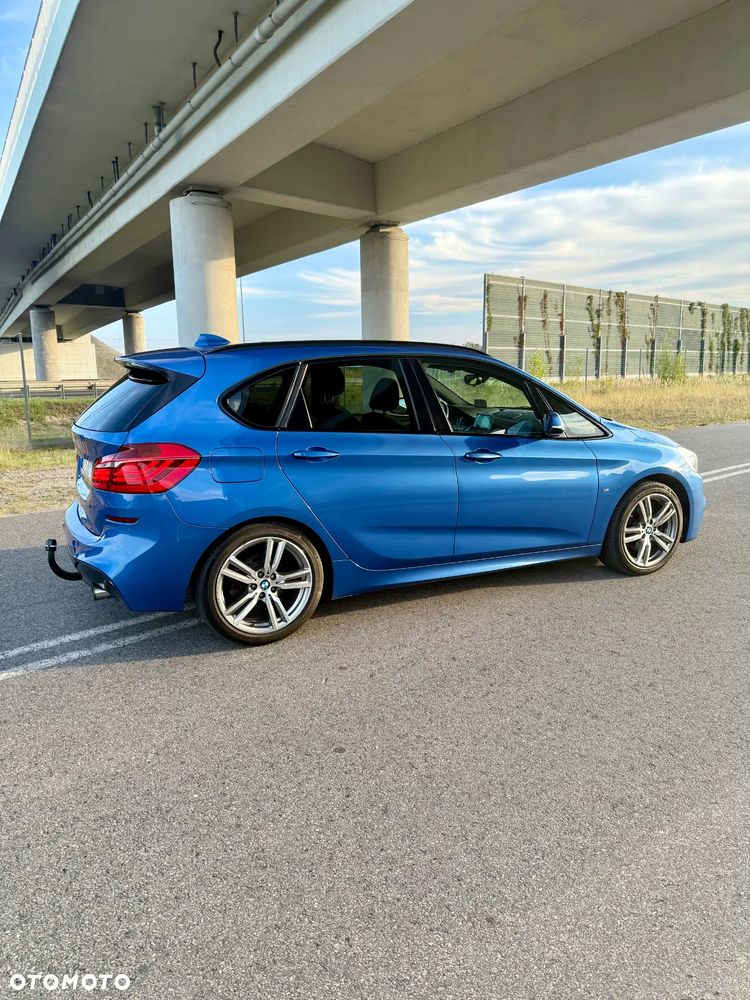 BMW Seria 2 220d Active Tourer M Sport - 9