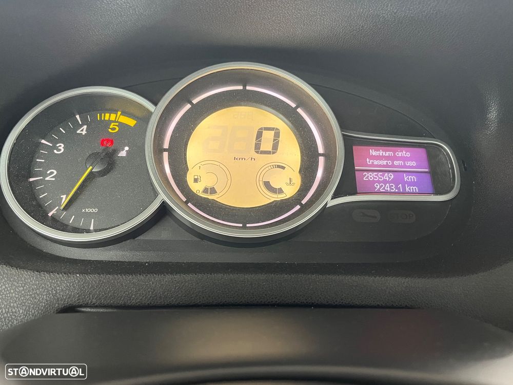 Renault Mégane - 6