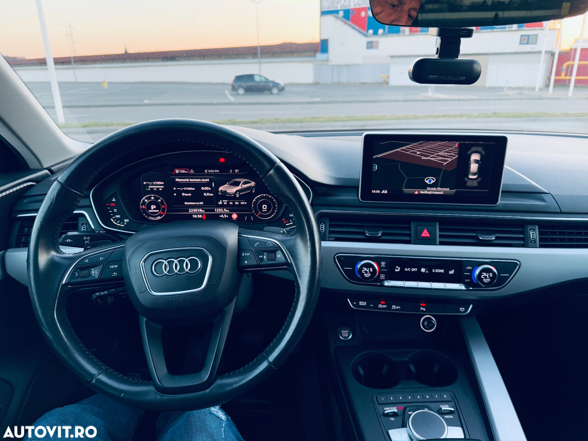 Audi A4 2.0 TDI ultra S tronic Design - 22