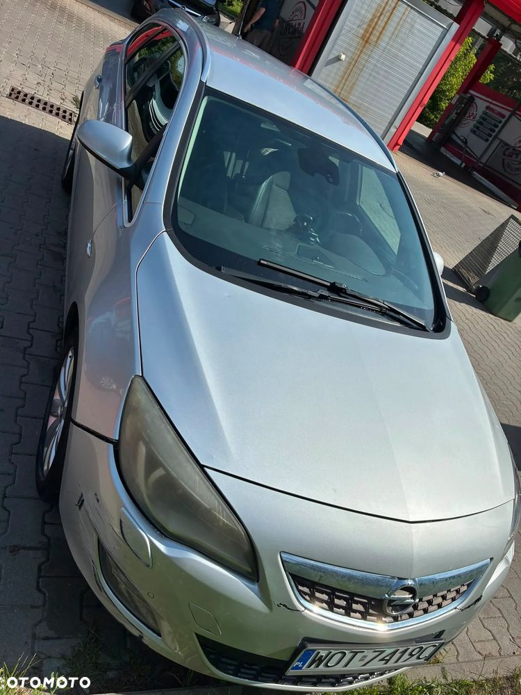 Opel Astra 1.6 T Sport - 16