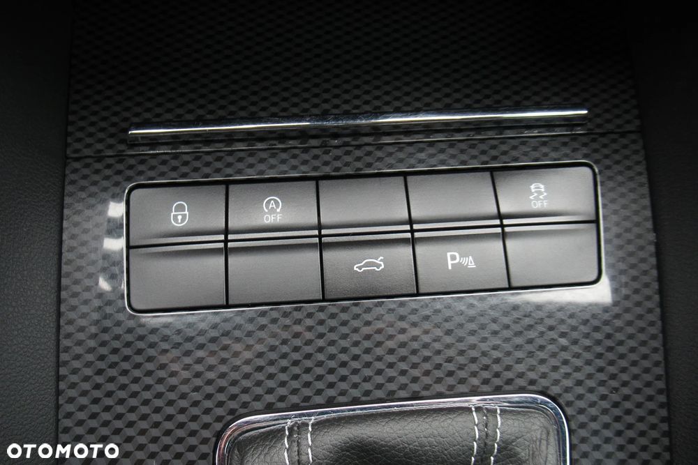 Skoda Octavia 2.0 TDI DSG RS - 31