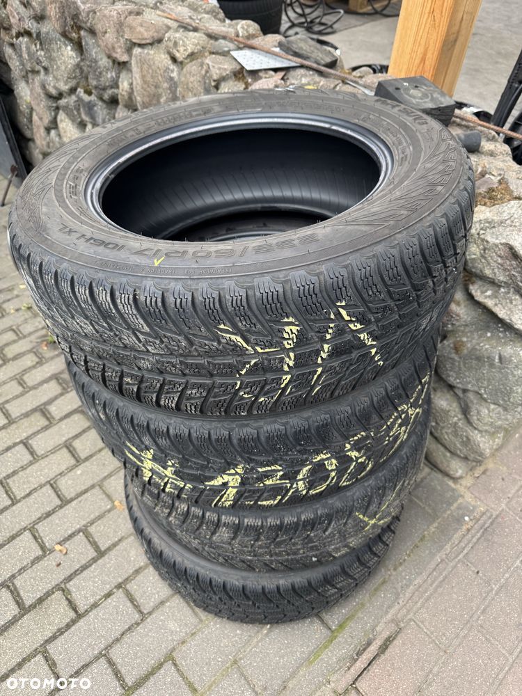 Komplet opon zimowych 235/60/17 NOKIAN Używane F-Vat - 1