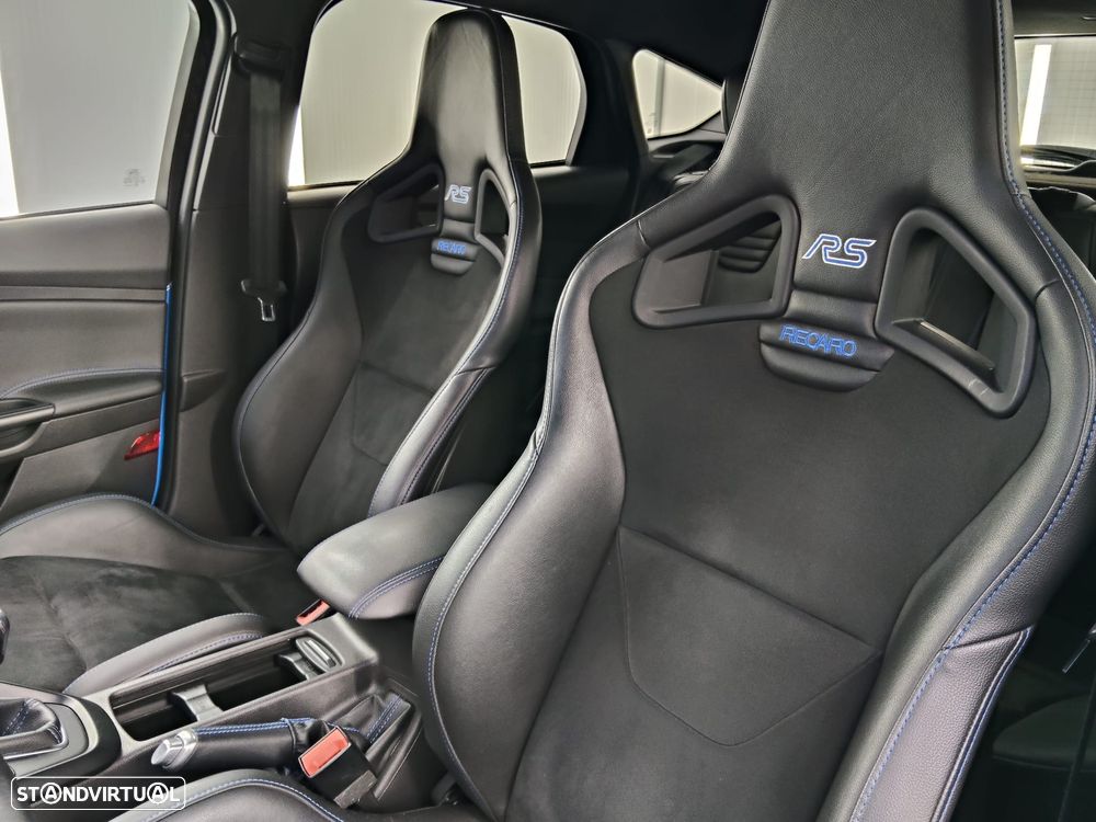 Ford Focus 2.3 EcoBoost RS - 6