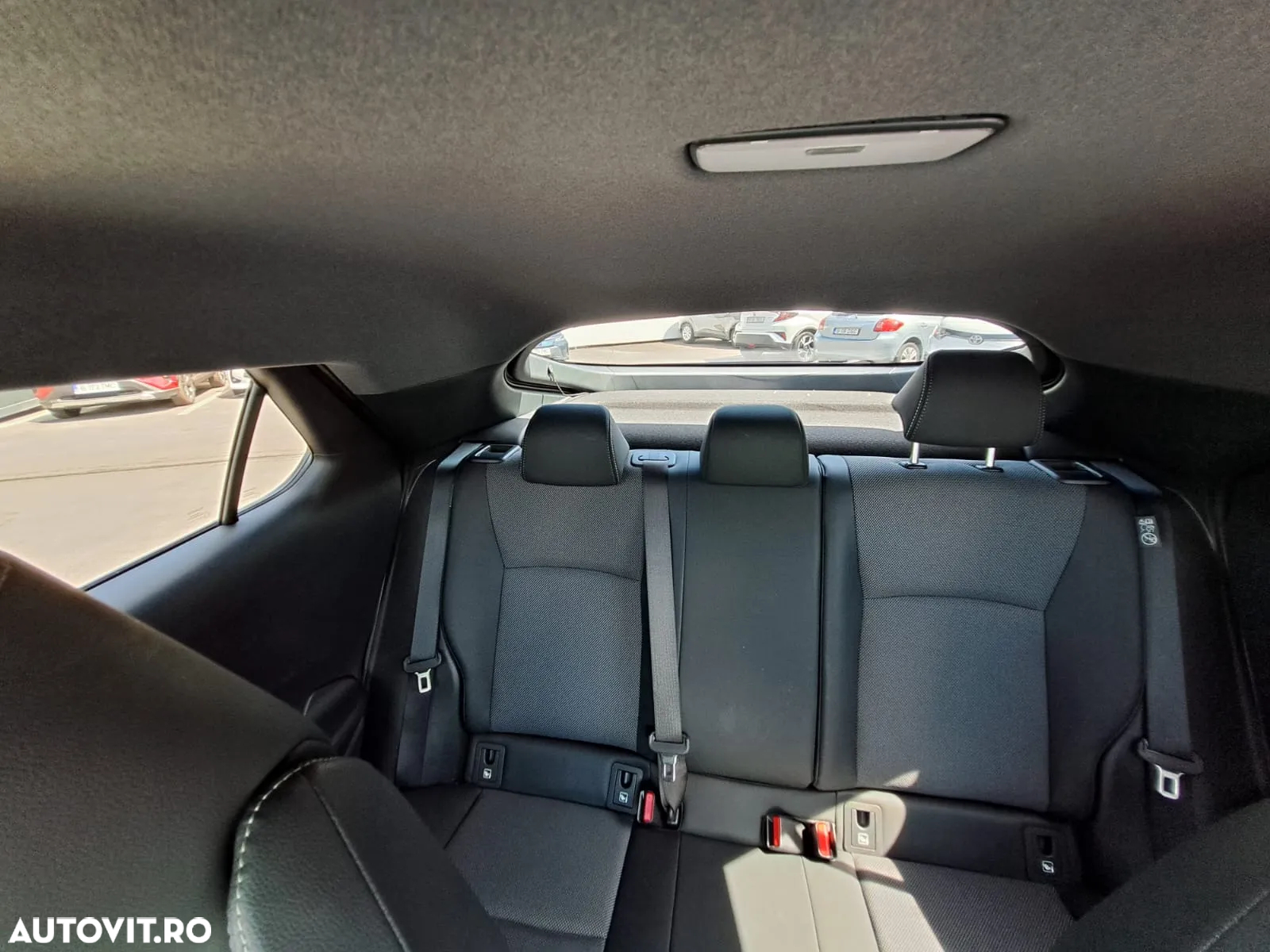 Toyota C-HR 1.8 HEV 140 CP 4x2 CVT Exclusive - 14