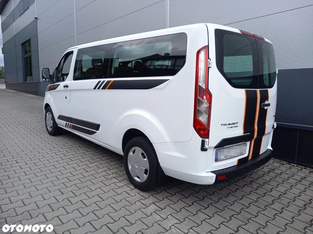 Ford Transit Custom 310 L2H1 Limited - 11