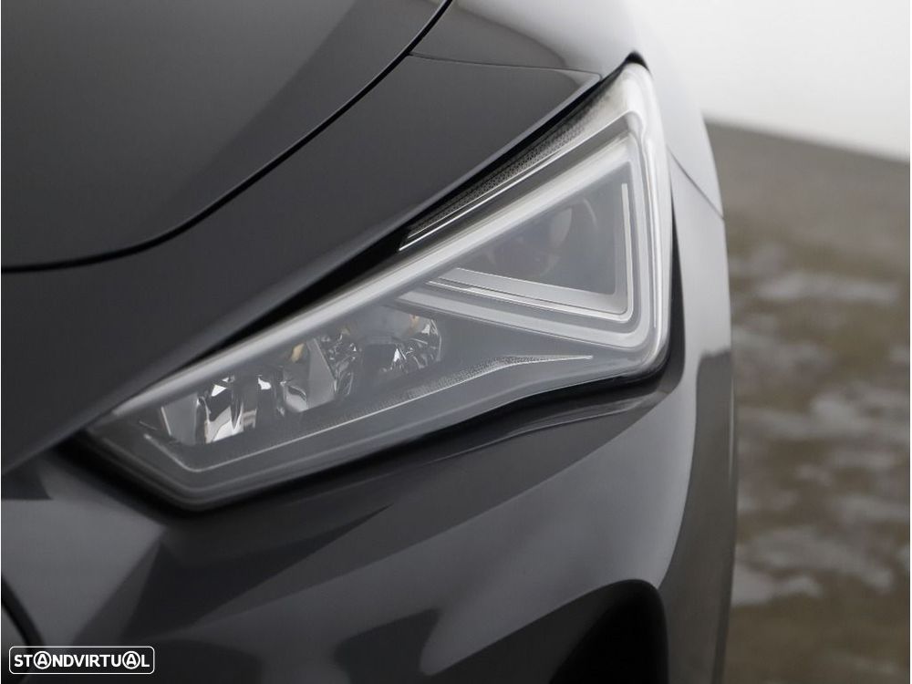 Cupra Formentor 1.4 e-Hybrid DSG VZ - 35