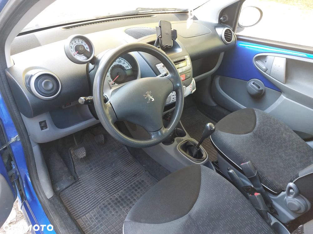 Peugeot 107 - 8