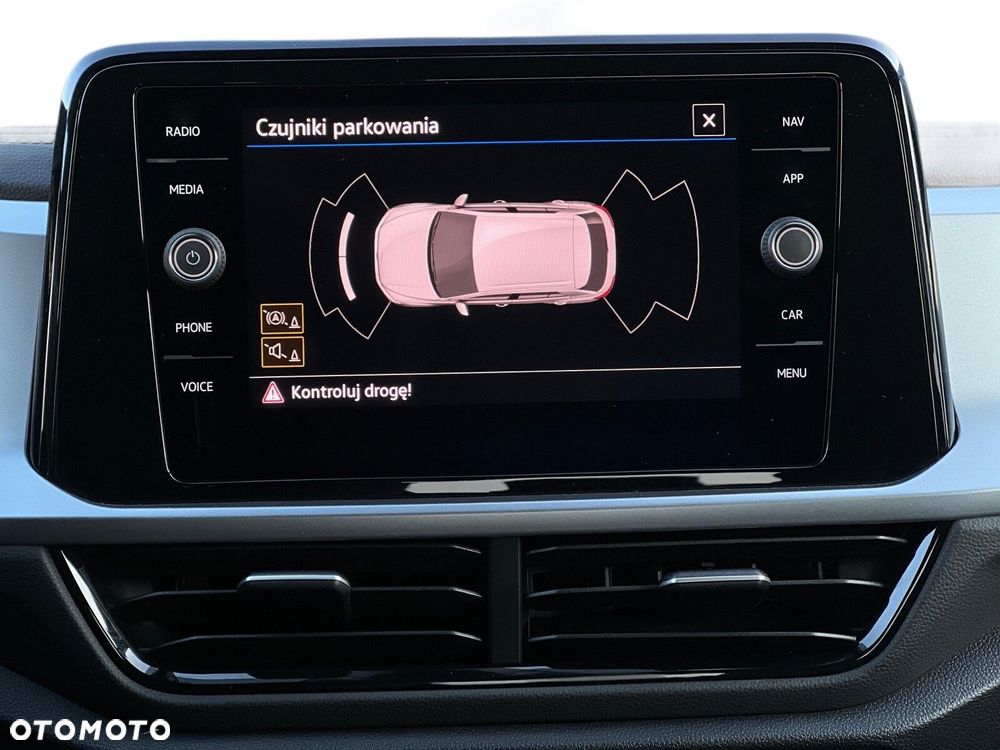 Volkswagen T-Roc 1.5 TSI Life DSG - 21