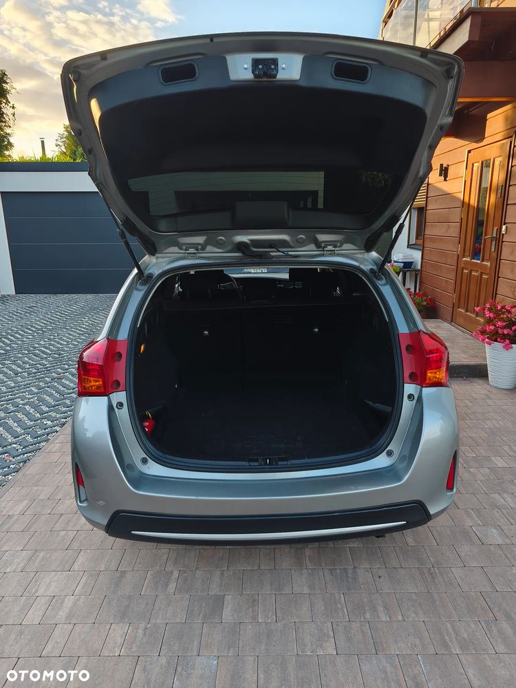 Toyota Auris 1.4 D-4D Active - 7