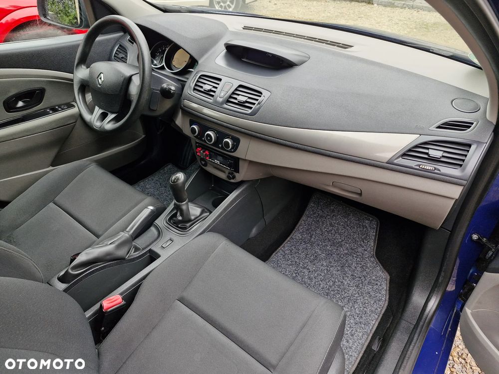 Renault Megane 1.6 16V 100 Authentique - 7