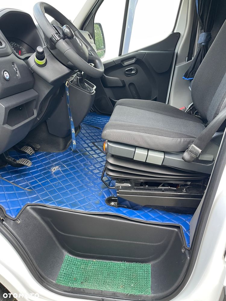 Renault Master - 16